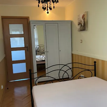 Od Starowiejskiej *